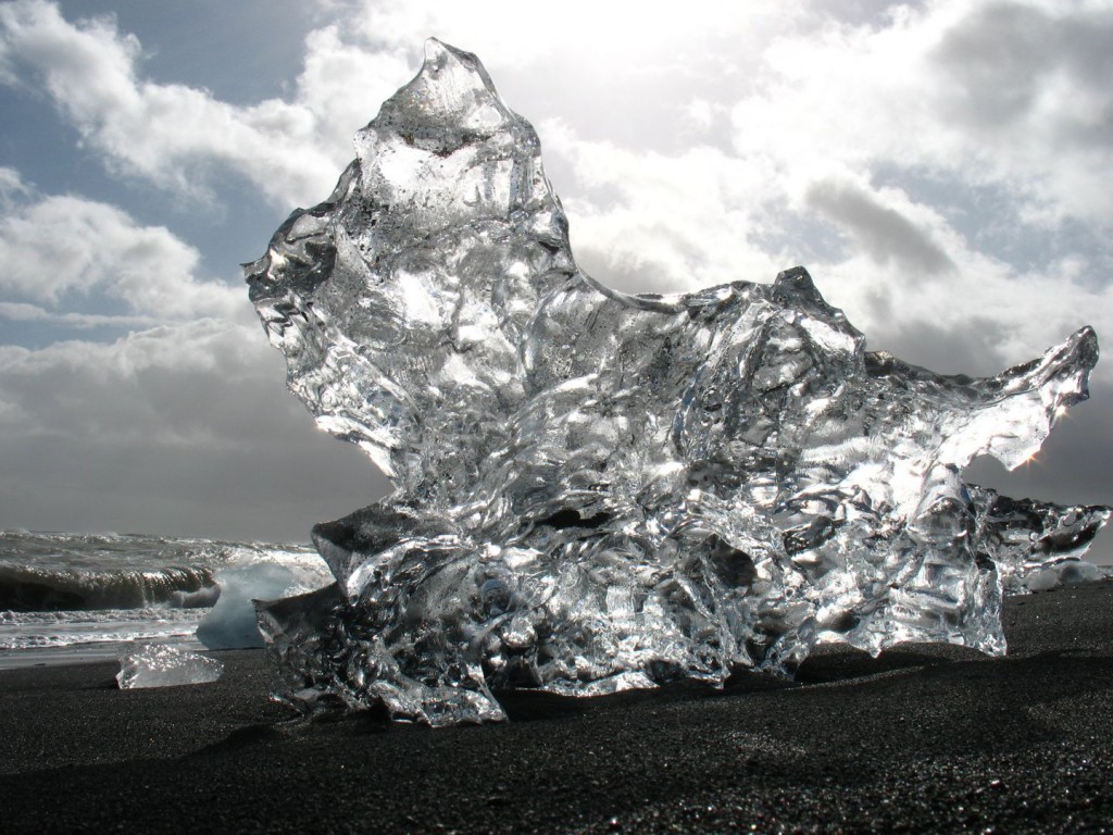 Island Eisberge am Strand Jökulsarlon