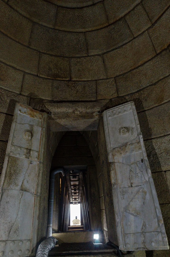 Marmortueren-Grab-Seuthes-II